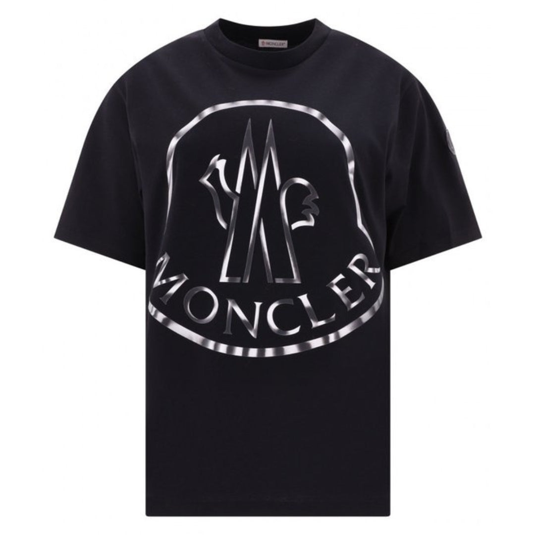 Moncler Bold Circle Logo Black T-Shirt. Moncler Black Tee